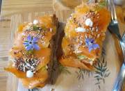 Foto scattata da Andrea :Pane toscano con salmone... sì, è proprio come sembra, buonissimo! 