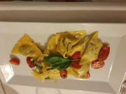 Foto scattata da Mariuccia :Ravioli alle melanzane con datterini